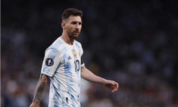 赵露思前经纪公司倒闭了？